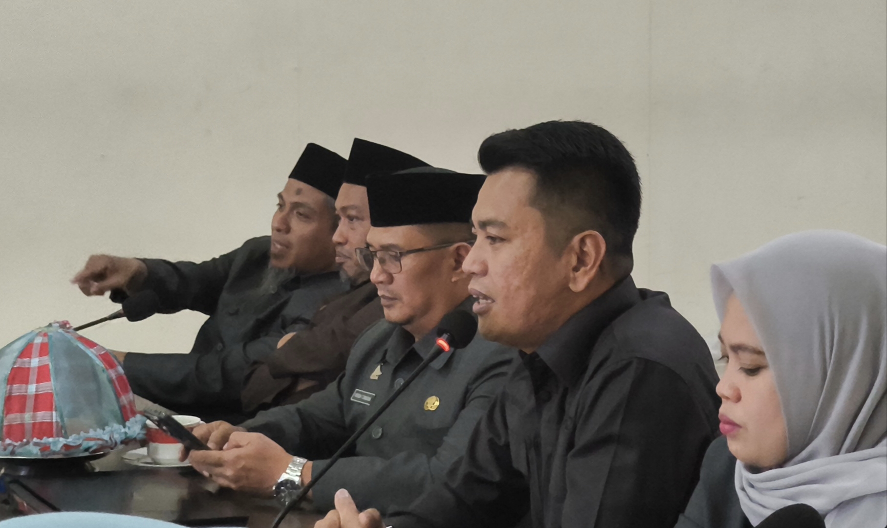 Pansus DPRD Polman Soroti Potensi PAD dari Pajak Listrik, PLN Optimistis Naik
